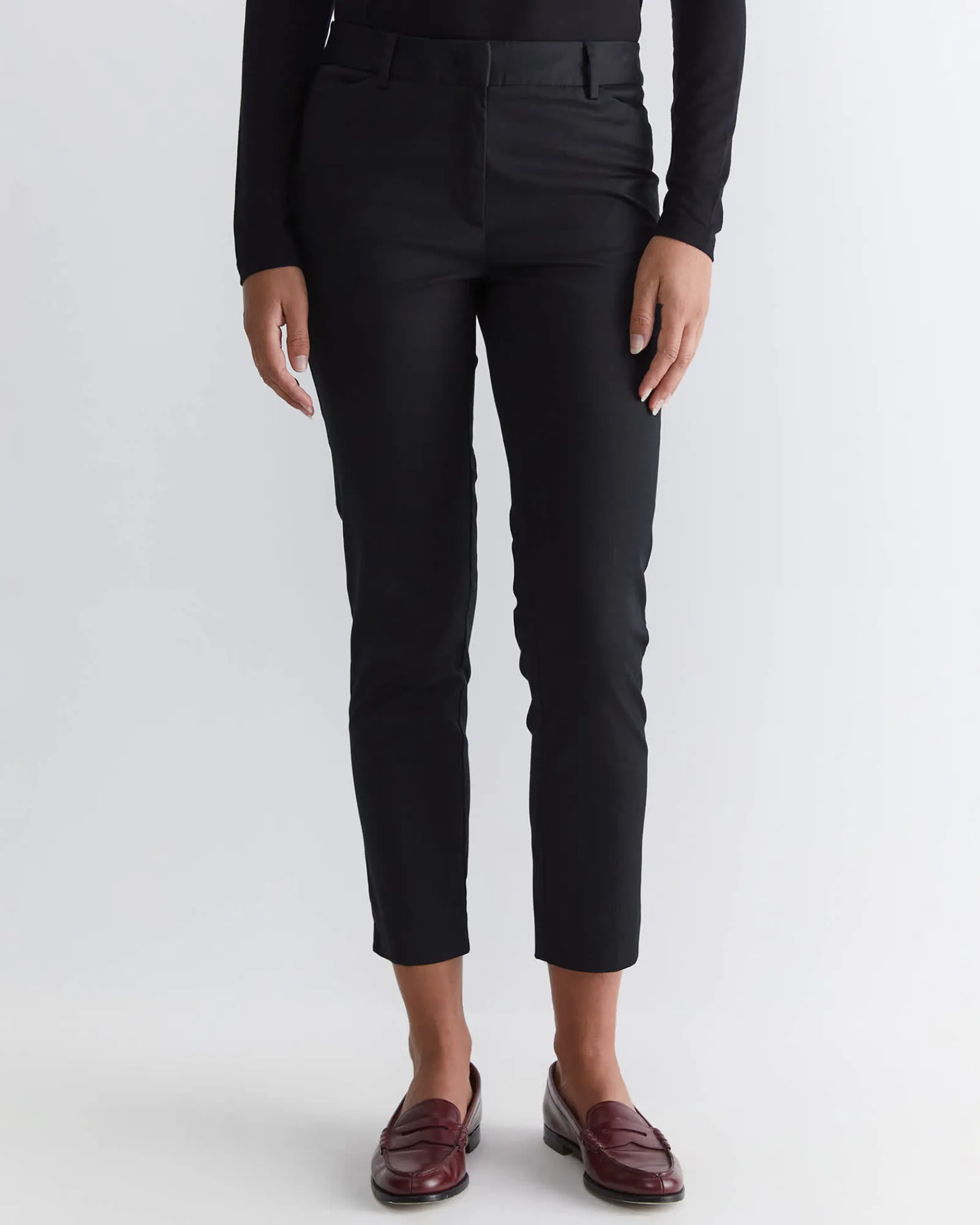 Hot Sportscraft Evie Capri Pant in Black
