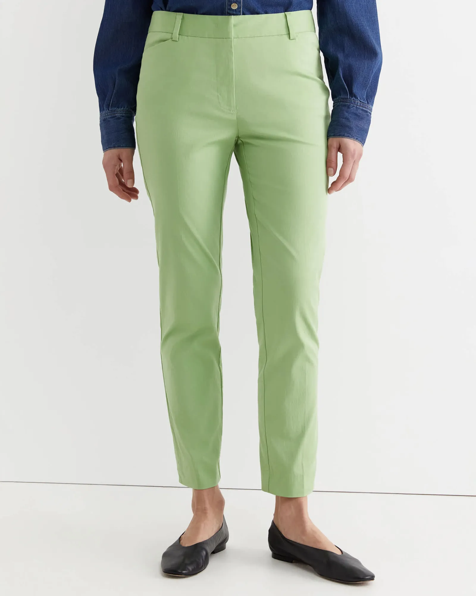 Hot Sportscraft Evie Capri Pant in Pear
