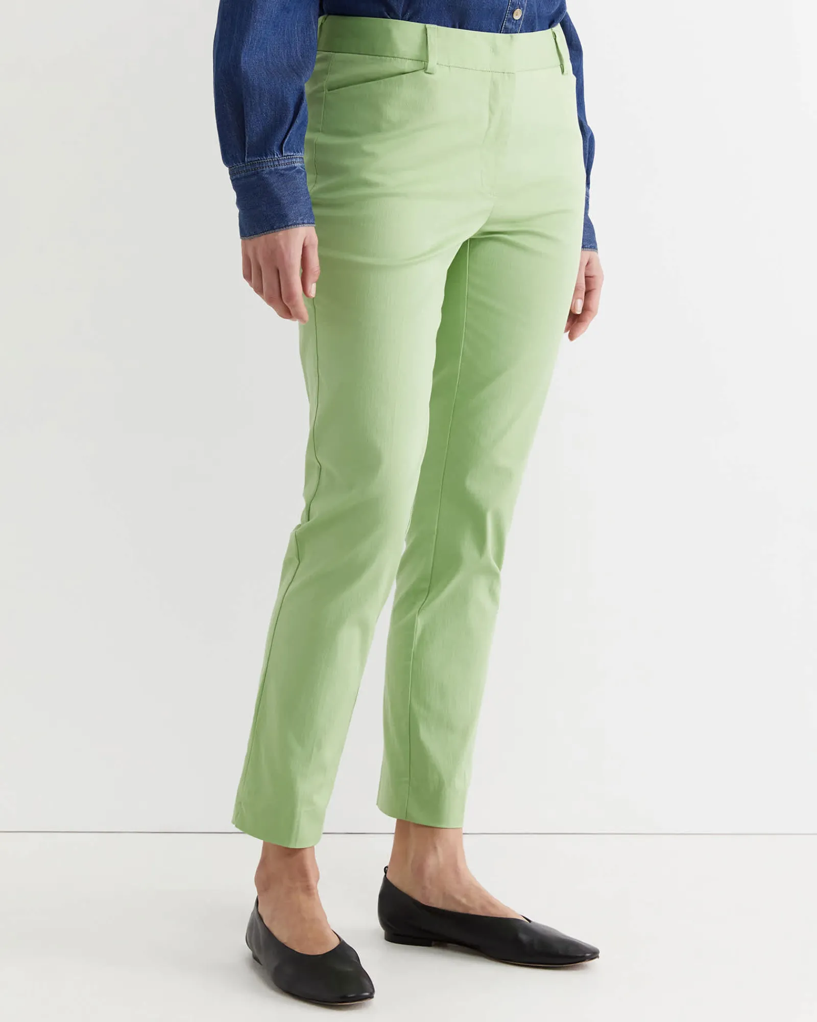 Hot Sportscraft Evie Capri Pant in Pear