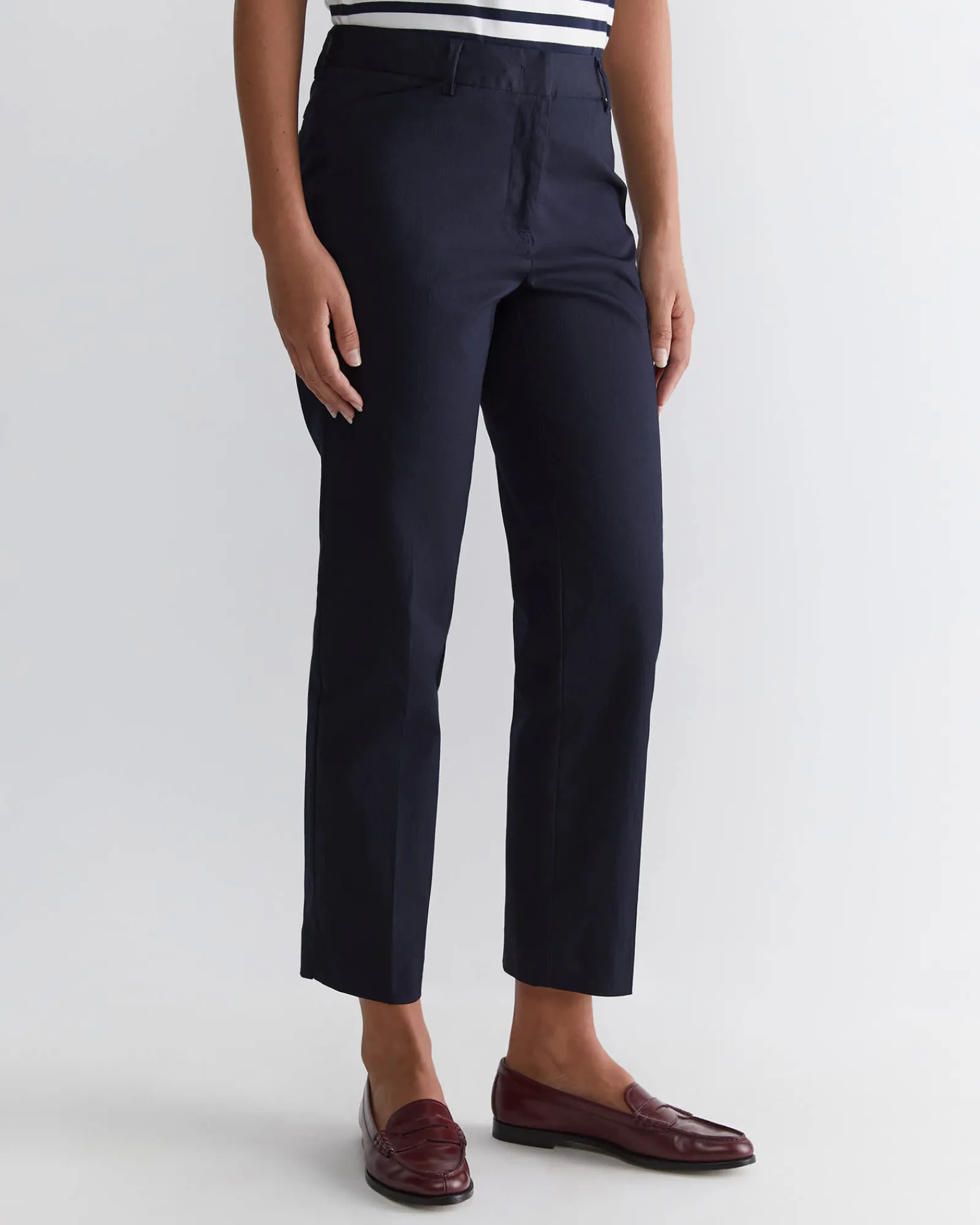New Sportscraft Evie Straight Capri Pant in Classic Navy ClassicNavy