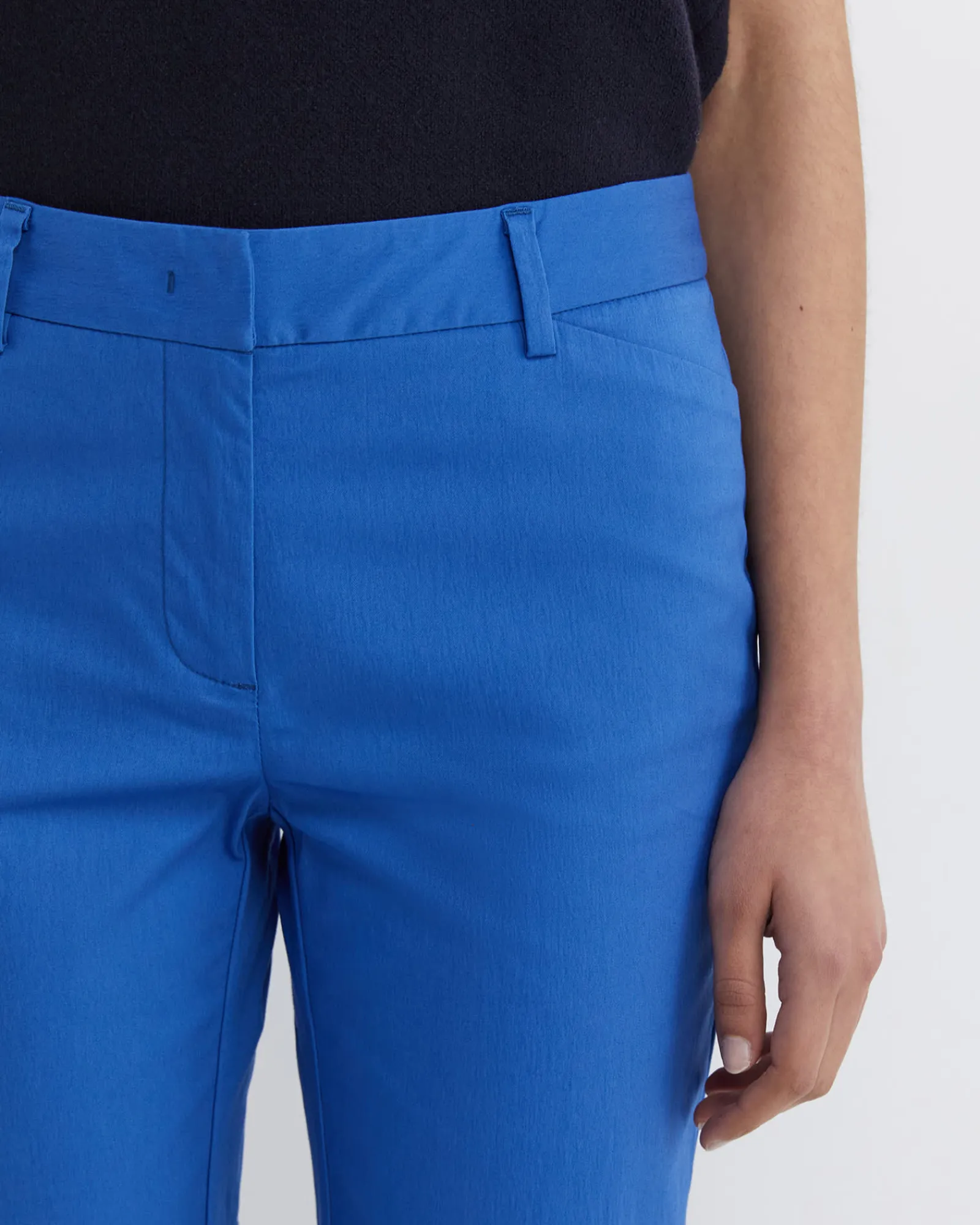 Best Sportscraft Evie Straight Capri Pant in Cerulean