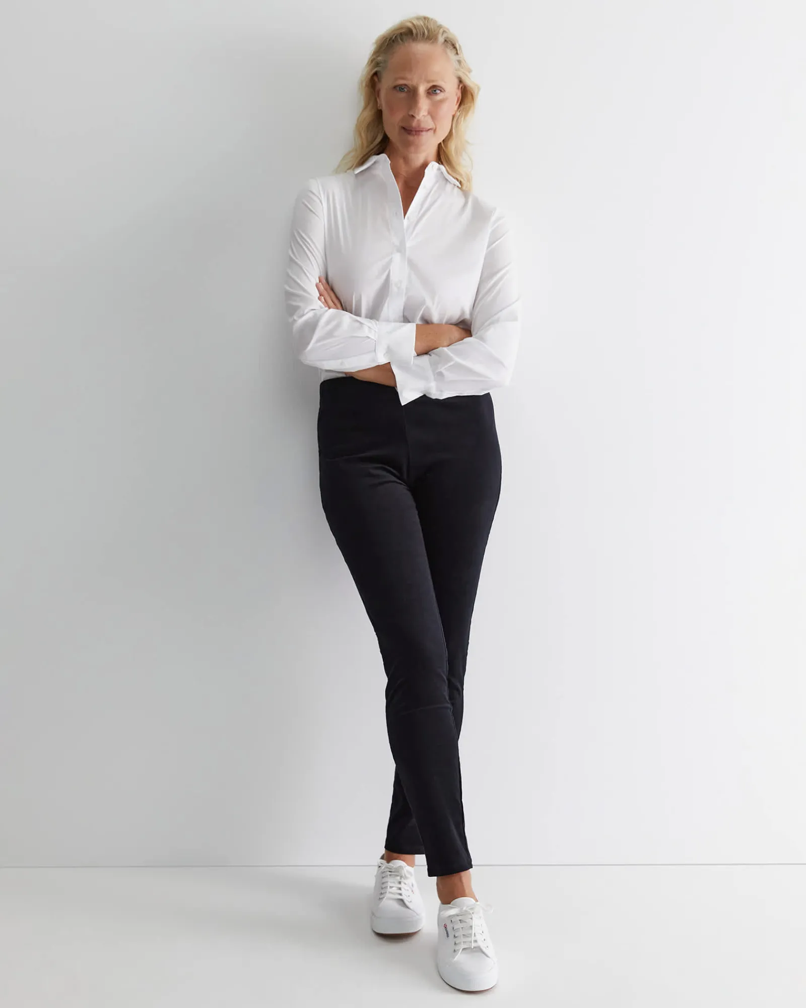Clearance Sportscraft Felicity Velvet Pull On Pant in Black