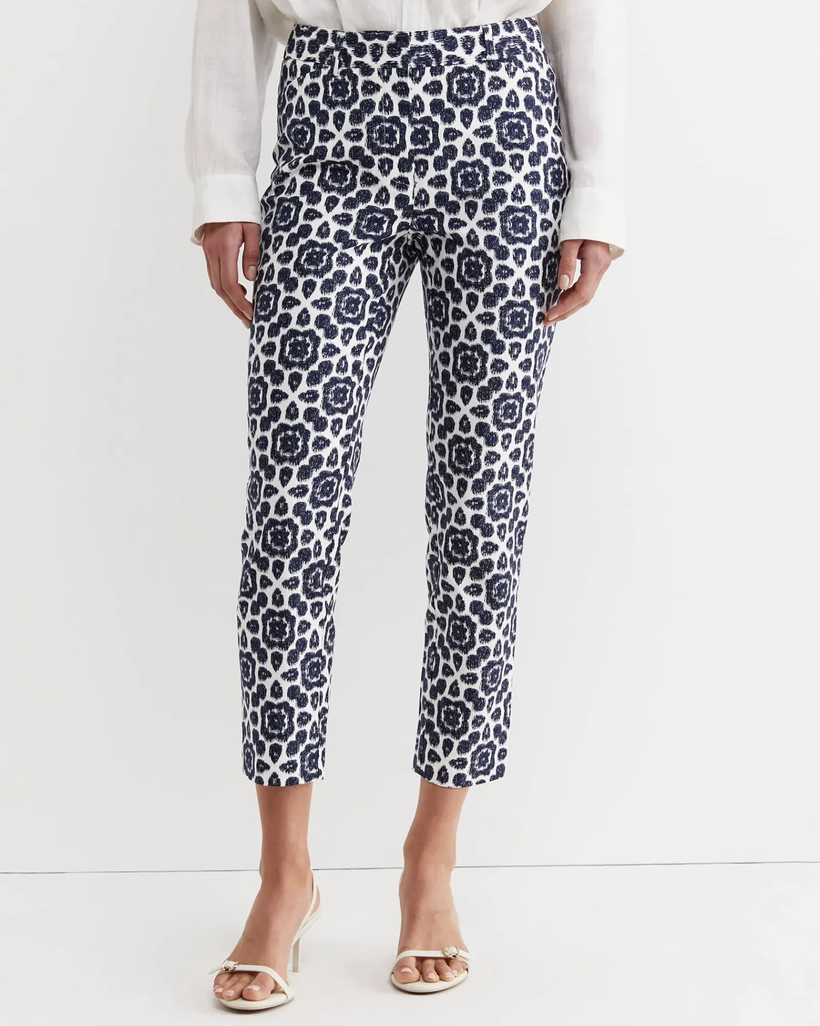 New Sportscraft Perry Venus Capri in Navywhite Navy/white