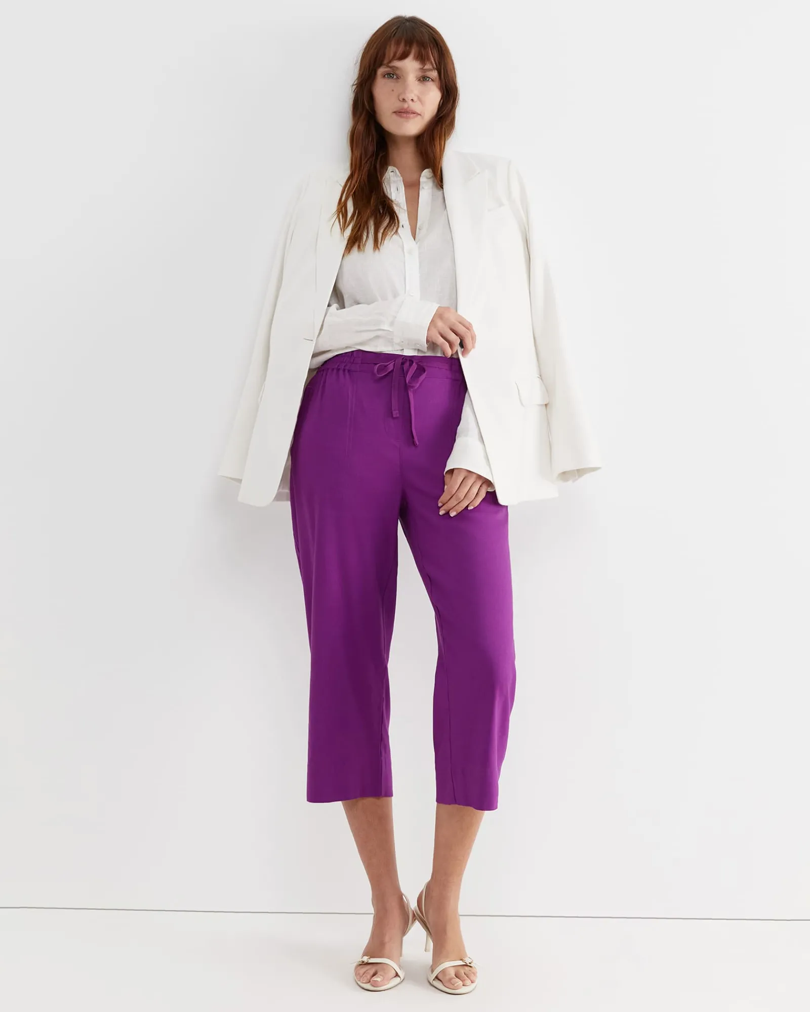 New Sportscraft Rosa Crop Linen Pant in Hydrangea